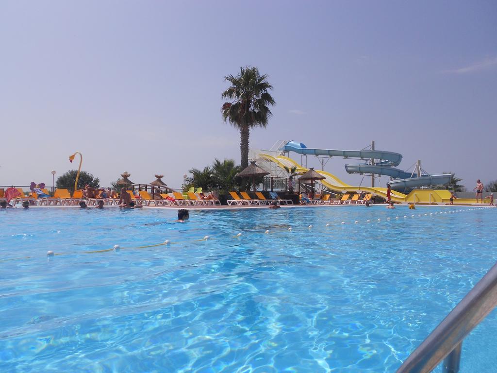Camping Officiel Siblu Le Lac Des Reves Lattes Exterior foto